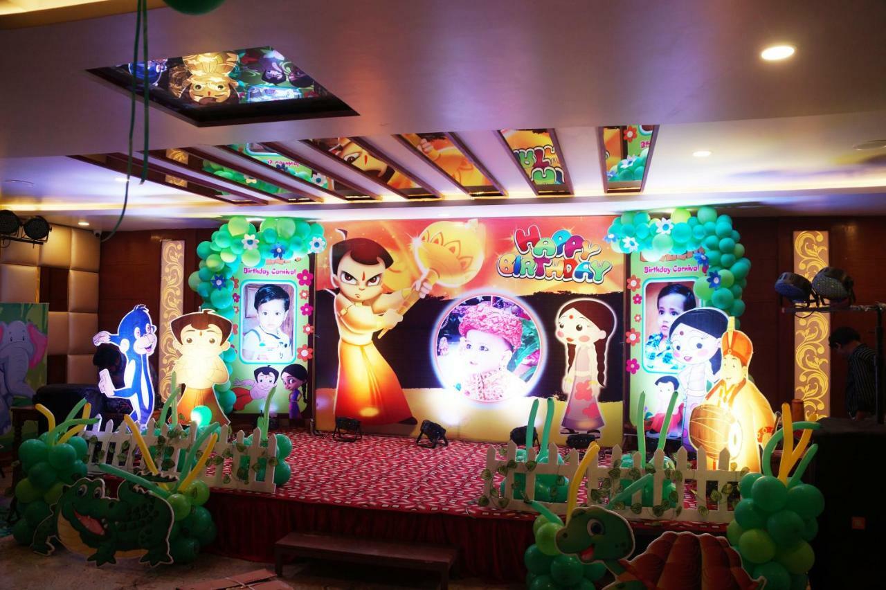 Hotel Shivoy Grand Varanasi Eksteriør billede